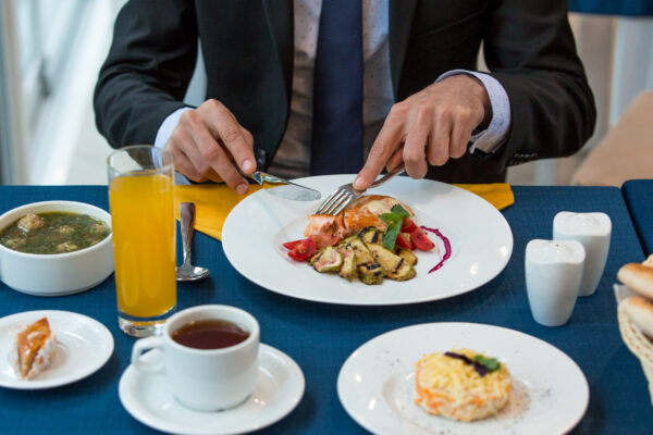 total-business-lunch-on-the-table